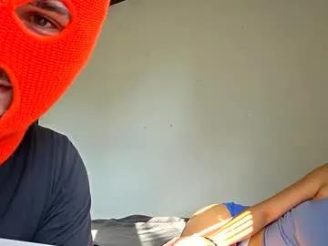 Skimaskcouple89108 from Chaturbate