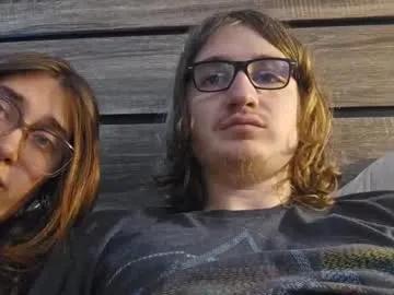 skinnywhiteboythickwhitegirl from Chaturbate is Freechat