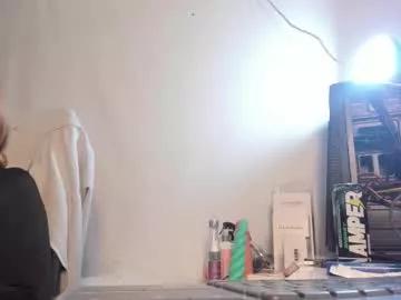 Skythompson from Chaturbate