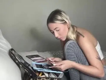 skyybanks on Chaturbate 
