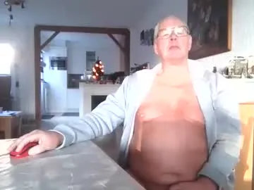 smoothy5460 on Chaturbate 