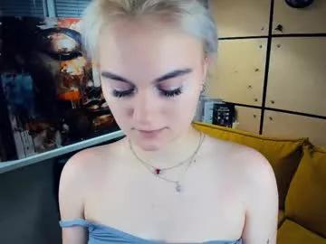softgllitch from Chaturbate is Freechat