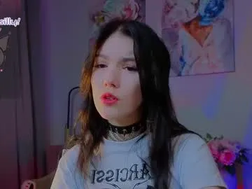 Try our streaming cams variety and talk on a personal level with our adorable girls streamers, showing off their bountiful shapes and dildos.