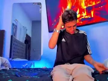 stiiveen_24cm from Chaturbate