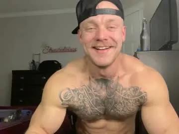 Straubalicious from Chaturbate