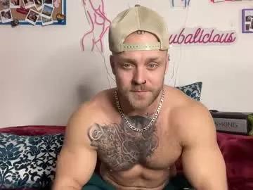 Straubalicious from Chaturbate