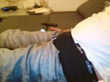 Submissivguy from Chaturbate