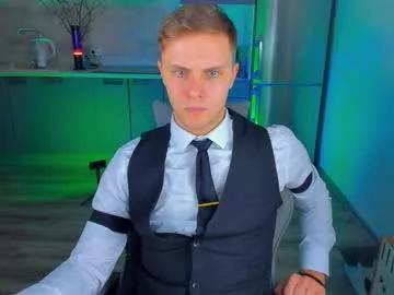 successful_lama from Chaturbate
