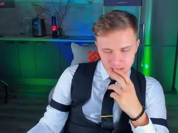 successful_lama from Chaturbate