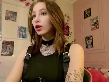 succubu7 from Chaturbate