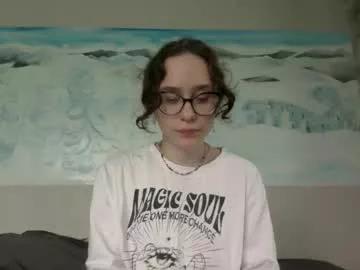sunshinehella from Chaturbate