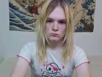 sweet4t from Chaturbate