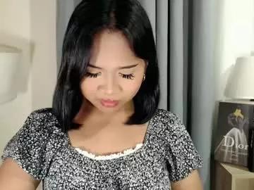 sweet_hoelly from Chaturbate