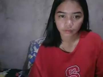 sweet_mae28xx from Chaturbate