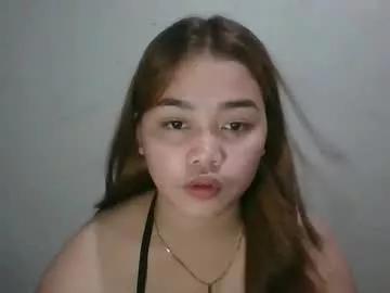 sweet_mae28xx from Chaturbate