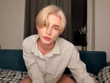 sweet_peach__ from Chaturbate