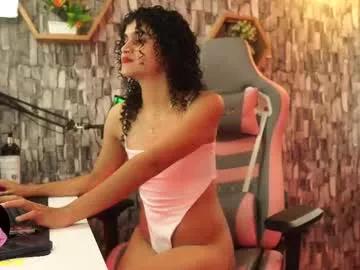 sweetbonii from Chaturbate