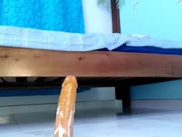 sweetfantacies18 from Chaturbate