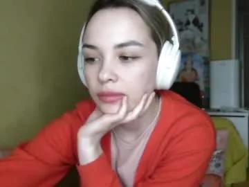 sweetraspberrytina from Chaturbate