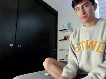 sweettaaron from Chaturbate
