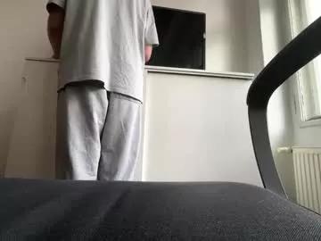 tall_shy_kitty from Chaturbate