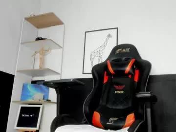 tatanwalker from Chaturbate