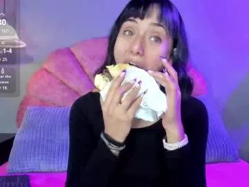 tati_cardenas from Chaturbate