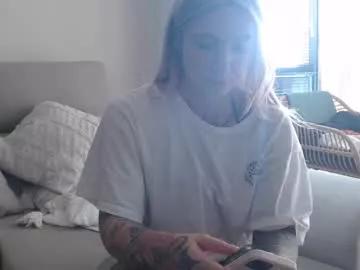 tattoobbgirl from Chaturbate