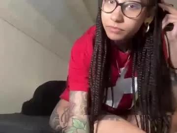 tattoogirl9999 from Chaturbate