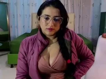tessa_drawing from Chaturbate