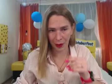 Tessadaybreak from Chaturbate