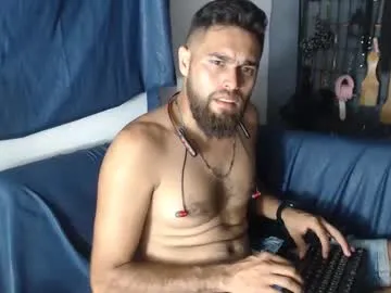 tevezbien on Chaturbate 
