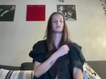 thecarolinemae from Chaturbate is Freechat