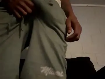 thee304slayer on Chaturbate 