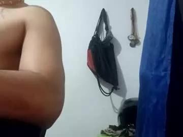 Thehousedog from Chaturbate