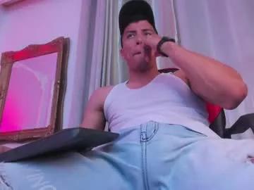 Thomsevery from Chaturbate