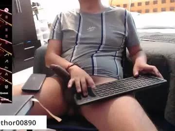 Thor0200 from Chaturbate