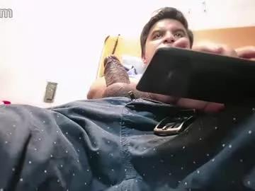 Thor0200 from Chaturbate