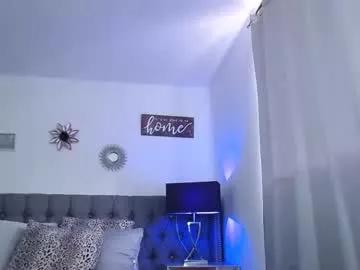 Tiffannys01 from Chaturbate