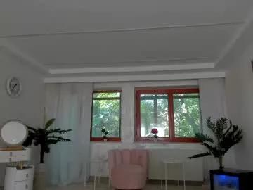 tiffanyhouston_ from Chaturbate