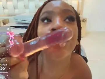 tiifany_baker from Chaturbate