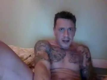 tinizzle86 from Chaturbate