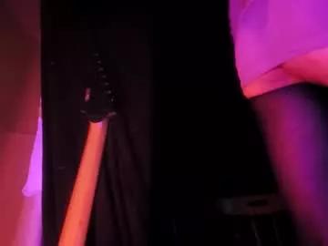 tneedick from Chaturbate