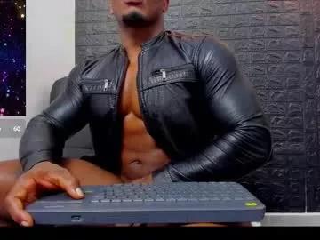 tommike388 from Chaturbate