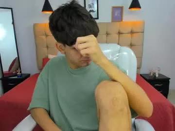 tommy18__ from Chaturbate