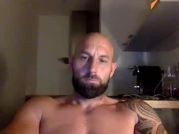 Tommyx01 from Chaturbate