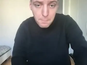 toohottobetrue21 on Chaturbate 