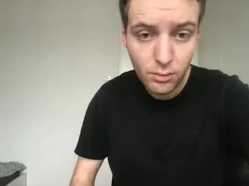 toohottobetrue21 on Chaturbate 