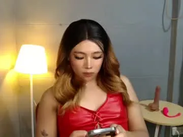 trexie_fucks15 from Chaturbate is Freechat