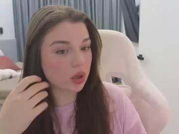 tutti_frutti_ from Chaturbate